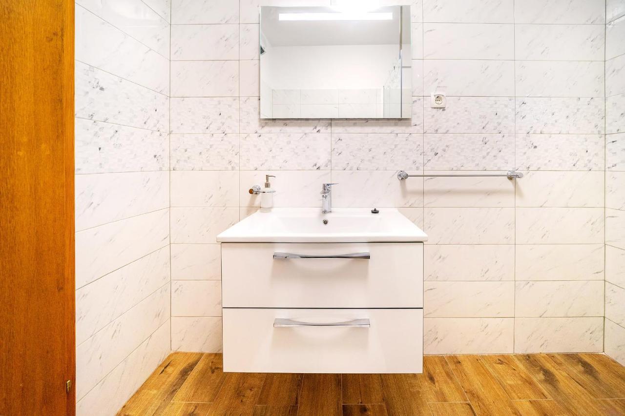Apartments Jurina Кърк Екстериор снимка