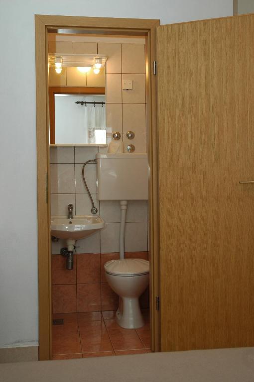 Apartments Jurina Кърк Стая снимка